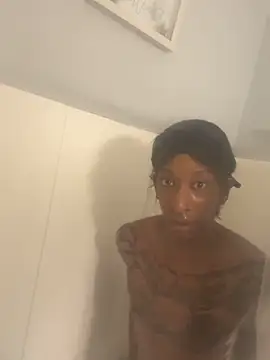 Snapshot of Kyzse_Splash-er chatting on 03-01-26, 06:48 Kyzse Splash-er online show from 03-01-26, 06:48