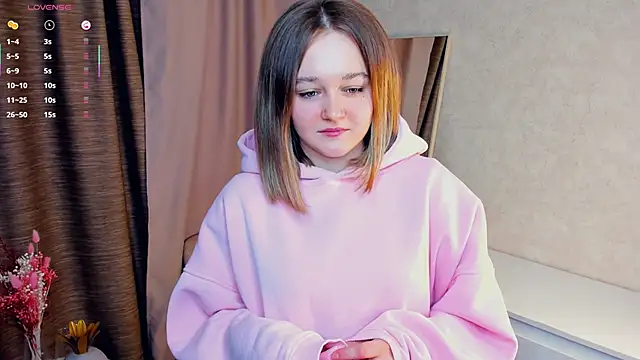 Snapshot of DesireeGoss chatting on 03-01-26, 06:48 DesireeGoss online show from 03-01-26, 06:48