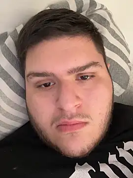 Snapshot of dare2002 chatting on 03-01-26, 10:39 dare2002 online show from 03-01-26, 10:39