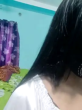 Beauty-3 online show from 04-11-26, 01:43