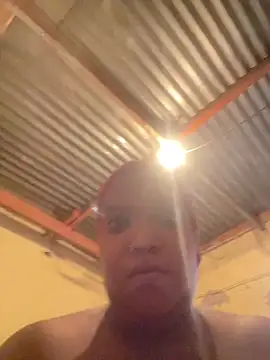 Snapshot of friendlybitch22 chatting on 03-02-26, 05:30 friendlybitch22 online show from 03-02-26, 05:30