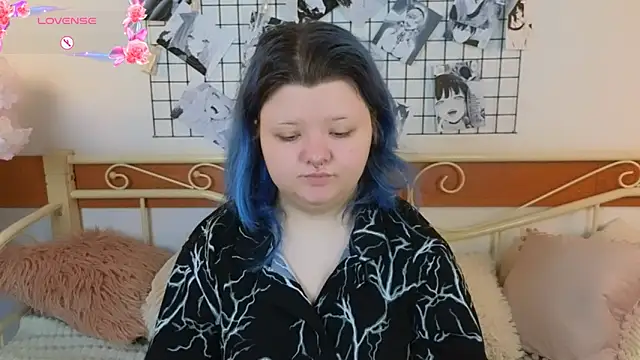 Lunaar  online show from 04-28-26, 05:23