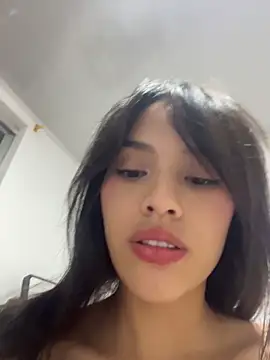 Mia-villalobos online show from 06-09-26, 02:12