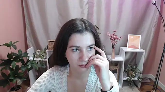 MistyBree online show from 05-13-26, 08:01