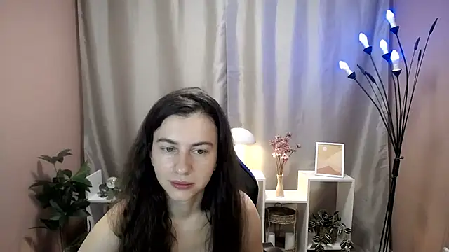 Snapshot of MistyBree chatting on 07-11-26, 08:06 MistyBree online show from 07-11-26, 08:06