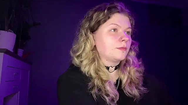YoungAlina online show from 06-05-26, 10:15