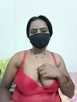 Snapshot of misti-boudii chatting on 07-14-26, 12:55 misti-boudii online show from 07-14-26, 12:55