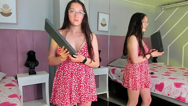 EvaMark  online show from 03-12-26, 11:49