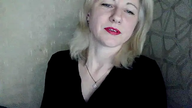 Katerina-Kissa online show from 04-15-26, 06:15