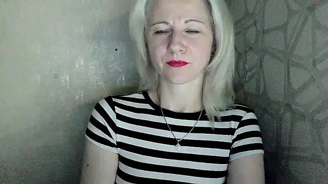 Katerina-Kissa online show from 05-22-26, 08:14