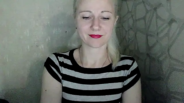 Katerina-Kissa online show from 05-30-26, 06:49