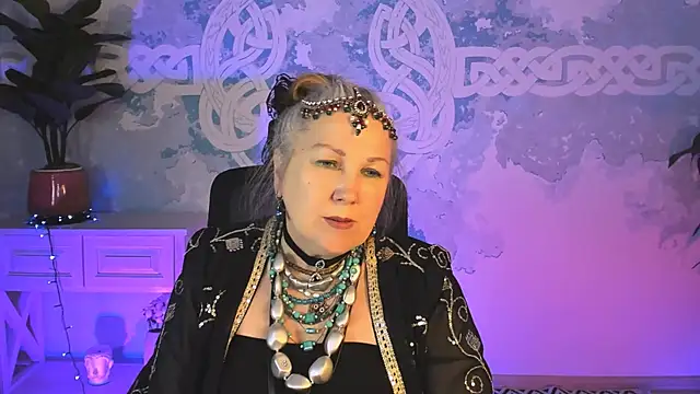 LilaMaharani online show from 04-24-26, 12:51