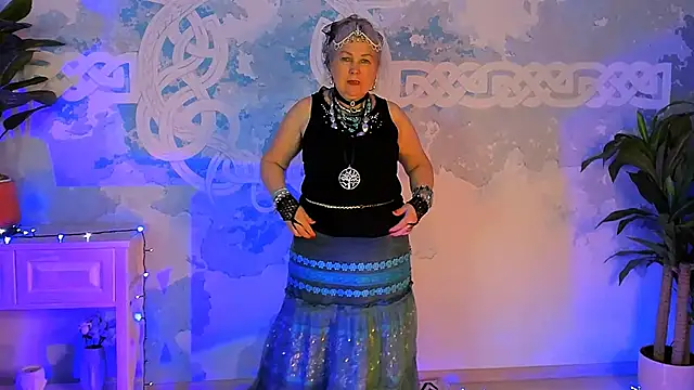 Snapshot of LilaMaharani chatting on 05-01-26, 01:48 LilaMaharani online show from 05-01-26, 01:48