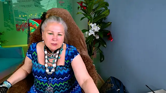 Snapshot of LilaMaharani chatting on 05-14-26, 01:07 LilaMaharani online show from 05-14-26, 01:07