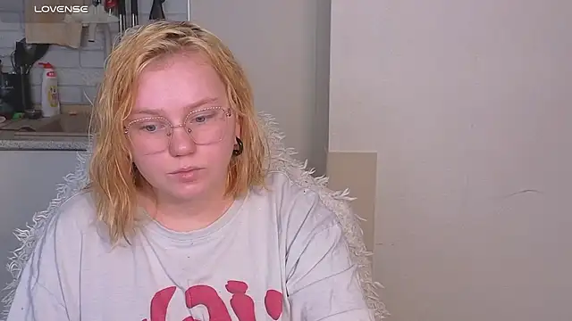 soft focus online show from 06-07-26, 04:49
