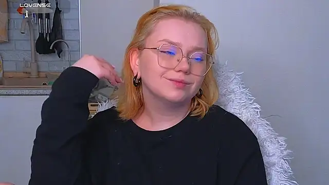 soft focus online show from 06-09-26, 04:57