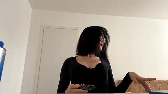 Snapshot of CartiBlue chatting on 03-03-26, 10:32 CartiBlue online show from 03-03-26, 10:32