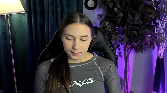OliviaLang online show from 03-16-26, 11:14