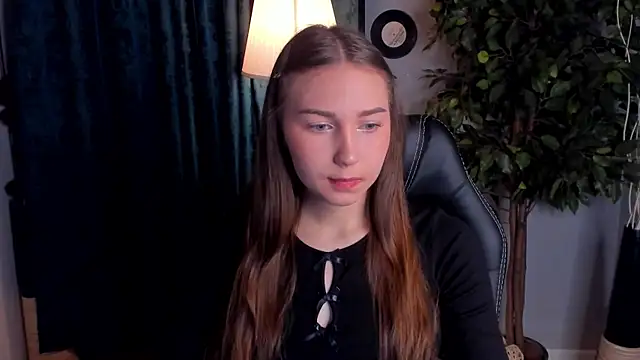 OliviaLang online show from 04-02-26, 11:30