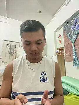Snapshot of Gockhuatsg chatting on 05-18-26, 02:12 Gockhuatsg online show from 05-18-26, 02:12