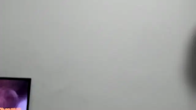 Snapshot of Miranda-cambell chatting on 05-18-26, 04:07 Miranda-cambell online show from 05-18-26, 04:07