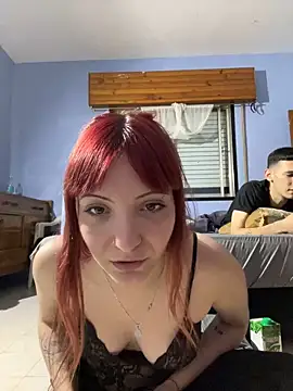 Snapshot of Foxxyice chatting on 05-02-26, 05:01 Foxxyice online show from 05-02-26, 05:01