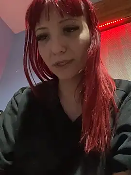 Snapshot of Foxxyice chatting on 07-30-26, 08:13 Foxxyice online show from 07-30-26, 08:13