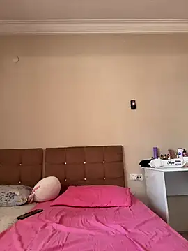 Snapshot of emree-pelinn chatting on 03-02-26, 10:33 emree-pelinn online show from 03-02-26, 10:33