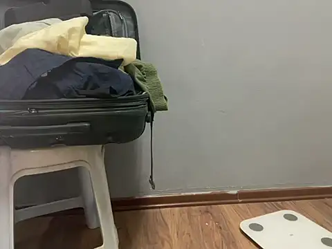 Snapshot of PupperMint_Ruff chatting on 03-03-26, 02:45 PupperMint Ruff online show from 03-03-26, 02:45