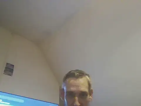 DOUBLETROUBLE7773 online show from 03-06-26, 06:48