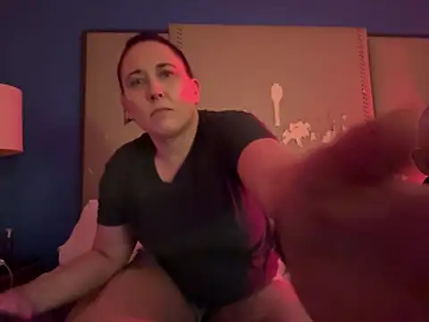 MohawkGirl21 online show from 03-22-26, 09:34