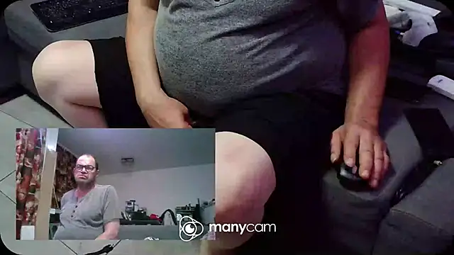 Snapshot of lovious69 chatting on 06-25-26, 12:32 lovious69 online show from 06-25-26, 12:32