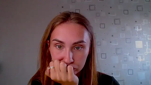 Snapshot of yourameliaa chatting on 07-09-26, 04:33 yourameliaa online show from 07-09-26, 04:33