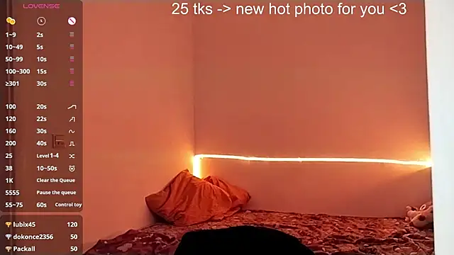 CucKuhta online show from 04-10-26, 04:12