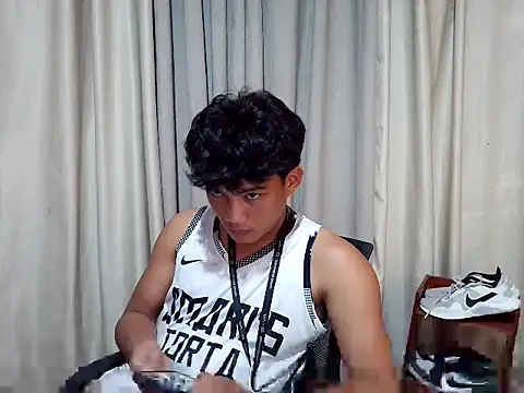 Snapshot of marksurelyhard chatting on 03-25-26, 02:01 marksurelyhard online show from 03-25-26, 02:01