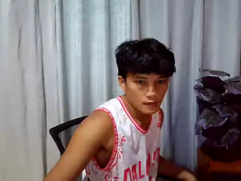 Snapshot of marksurelyhard chatting on 05-19-26, 07:15 marksurelyhard online show from 05-19-26, 07:15