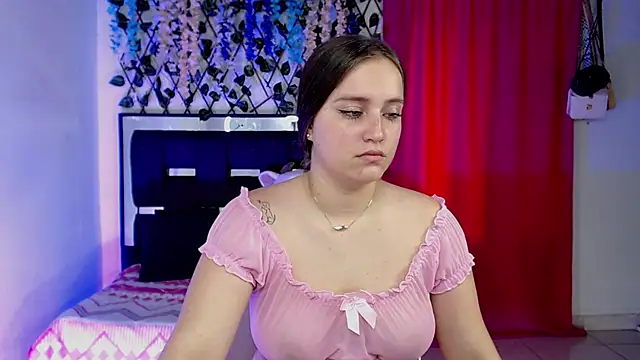 Snapshot of Julieta_vega@xh chatting on 03-02-26, 06:59 Julieta vegaxh online show from 03-02-26, 06:59