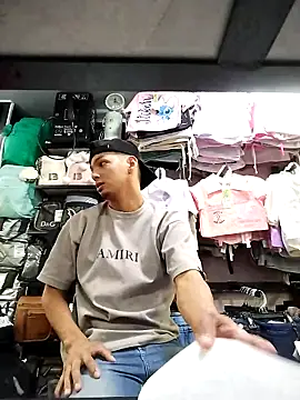 Snapshot of negroblacj chatting on 03-02-26, 05:20 negroblacj online show from 03-02-26, 05:20