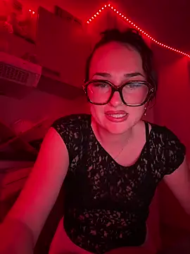 Claraaaaa06 online show from 03-30-26, 07:59