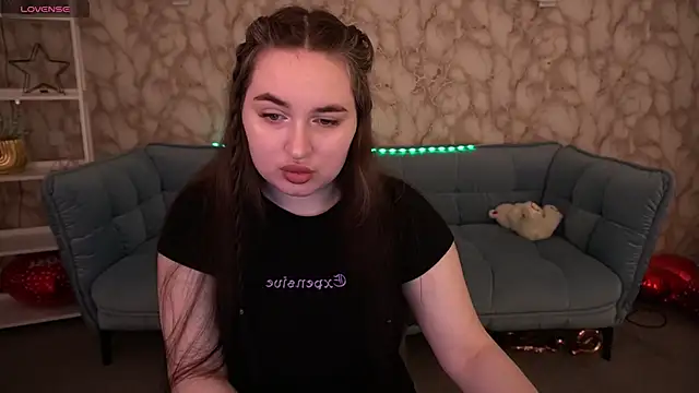 RapunzelAngel online show from 04-13-26, 05:46