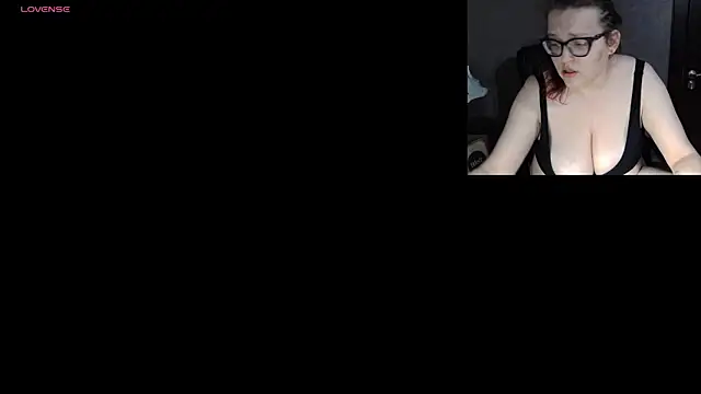 Snapshot of linafolie chatting on 05-10-26, 08:36 linafolie online show from 05-10-26, 08:36