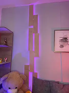 Taylor  0 online show from 03-21-26, 01:16