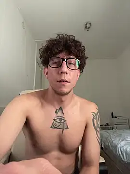 TitanNoir online show from 03-08-26, 08:51