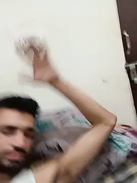 Snapshot of gauravsexy chatting on 06-03-26, 04:01 gauravsexy online show from 06-03-26, 04:01