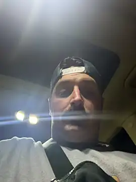 PoundedCajunGuy93 online show from 04-29-26, 08:29