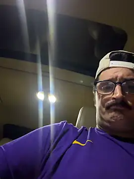 PoundedCajunGuy93 online show from 05-22-26, 09:15