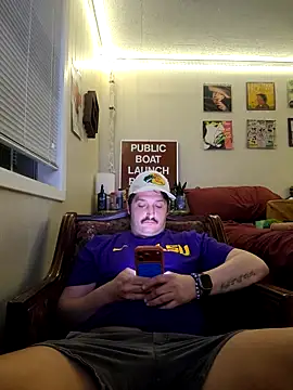 PoundedCajunGuy93 online show from 06-01-26, 05:09