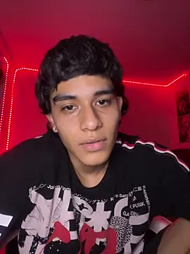 IronLatino online show from 03-02-26, 06:58