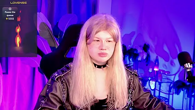 LilithNlsn online show from 04-02-26, 09:34