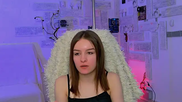 KellieBanshe online show from 06-18-26, 04:35